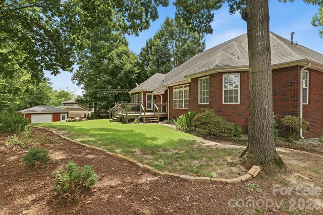 1366 Crown Ridge Drive, Fort Mill, SC 29708