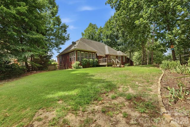 1366 Crown Ridge Drive, Fort Mill, SC 29708