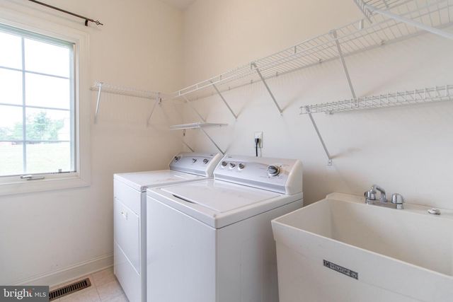 17 LANDON WAY, Exton, PA 19341