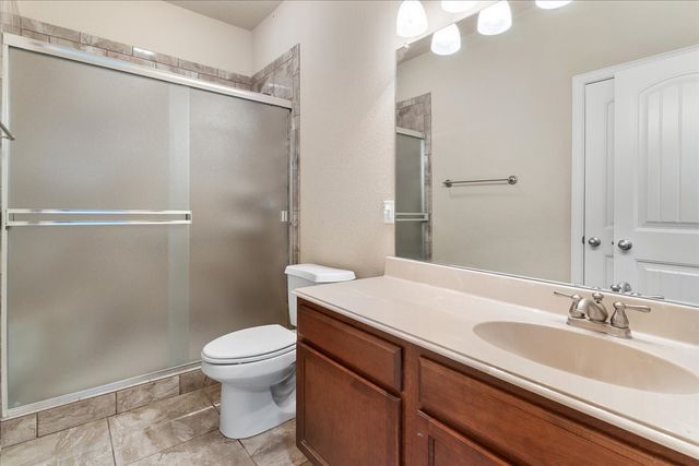 219 Boardwalk Avenue, Waxahachie, TX 75165