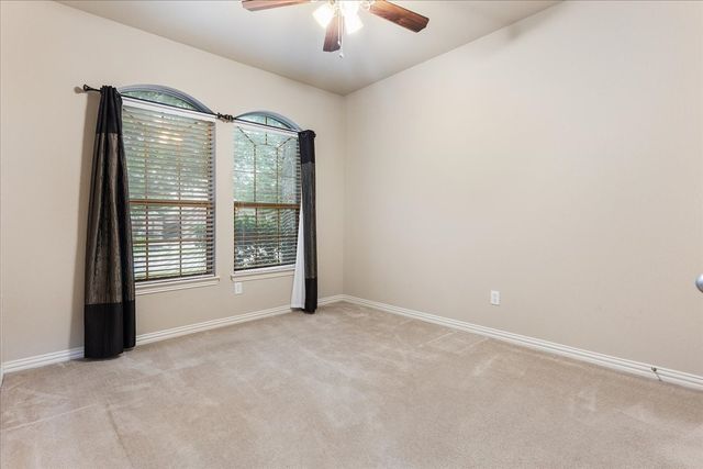 219 Boardwalk Avenue, Waxahachie, TX 75165