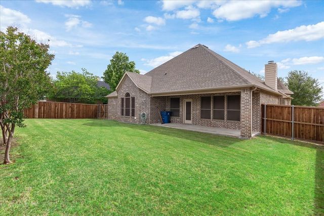 219 Boardwalk Avenue, Waxahachie, TX 75165