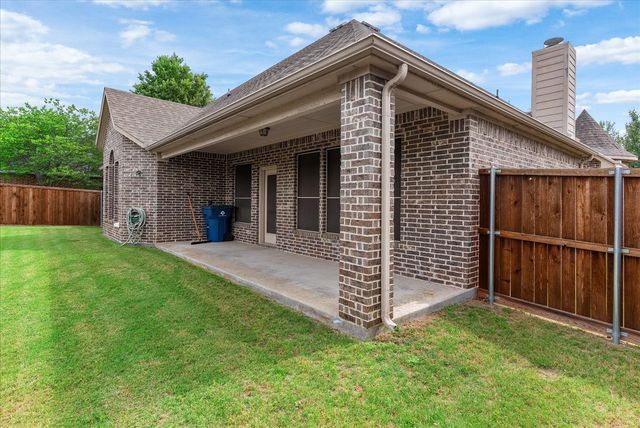 219 Boardwalk Avenue, Waxahachie, TX 75165