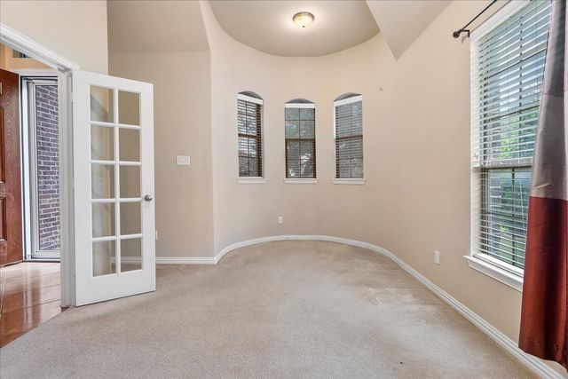 219 Boardwalk Avenue, Waxahachie, TX 75165
