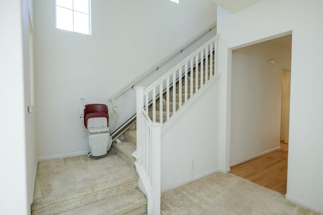 561 Stetson Dr, Oakdale, CA 95361