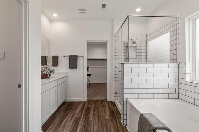 125 Aurora Springs Drive, Katy, TX 77493
