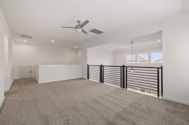 125 Aurora Springs Drive, Katy, TX 77493