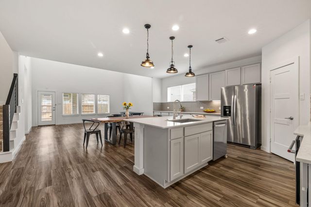 125 Aurora Springs Drive, Katy, TX 77493