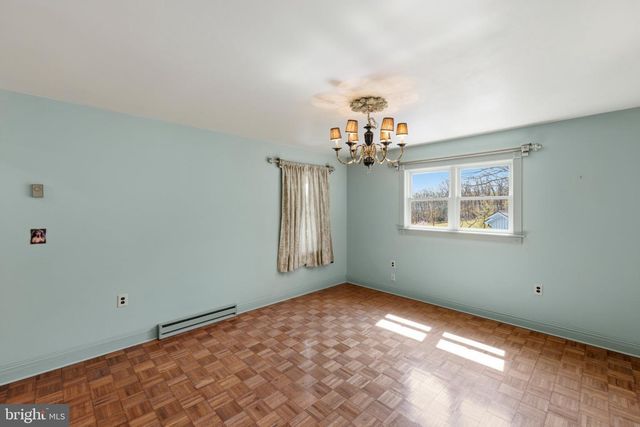 777 GLENGARY RD, Winchester, VA 22603