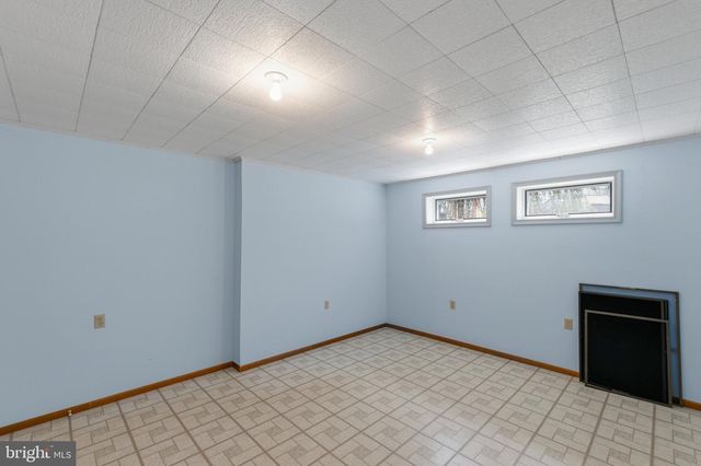 777 GLENGARY RD, Winchester, VA 22603