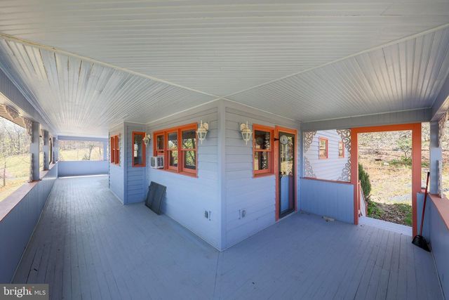 777 GLENGARY RD, Winchester, VA 22603