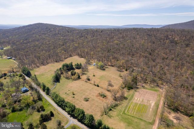777 GLENGARY RD, Winchester, VA 22603