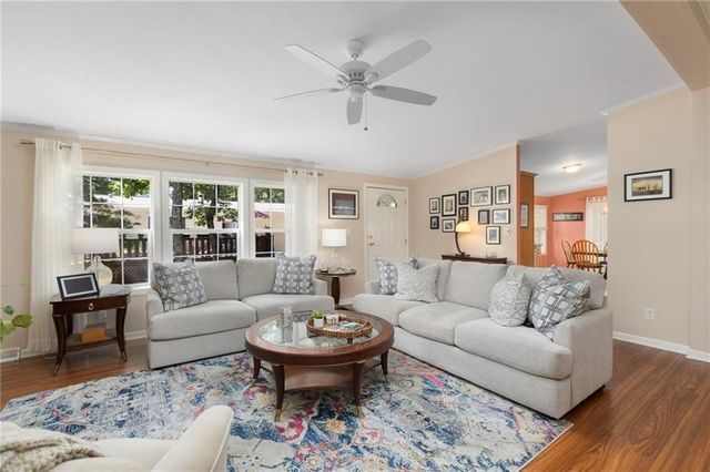 8 King Philip Road, Coventry, RI 02816