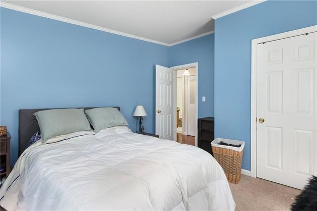 8 King Philip Road, Coventry, RI 02816