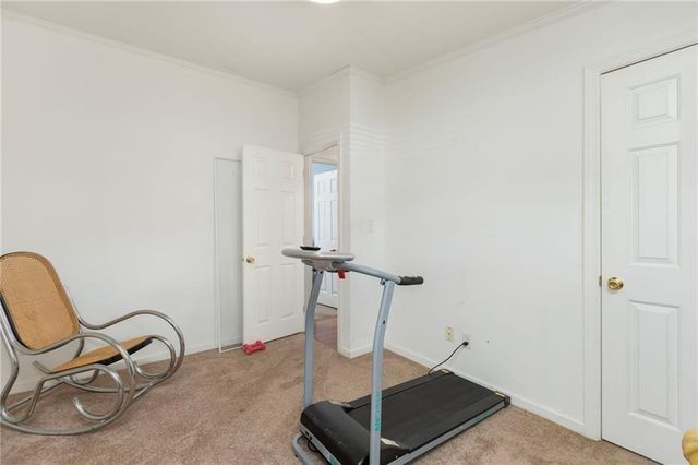 8 King Philip Road, Coventry, RI 02816