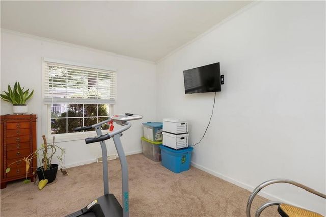 8 King Philip Road, Coventry, RI 02816