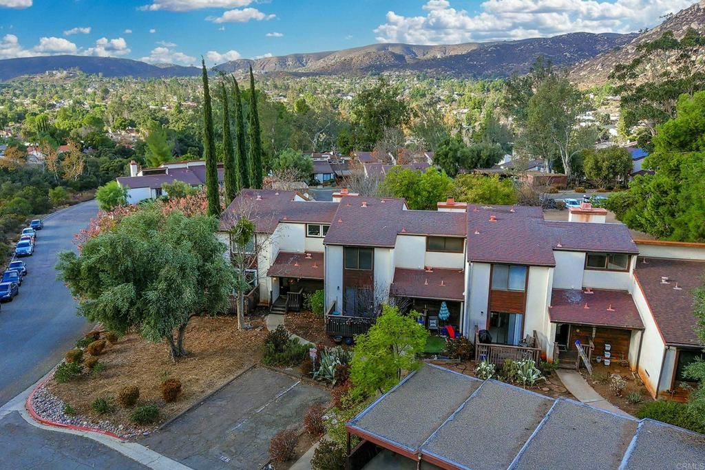 Image 2 of property listing at 15719 Davis Cup Lane, Ramona, CA 92065
