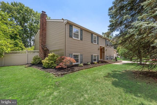 83 LINCOLN DR, Clementon, NJ 08021