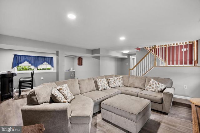 83 LINCOLN DR, Clementon, NJ 08021