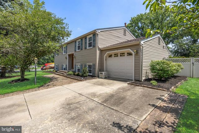 83 LINCOLN DR, Clementon, NJ 08021