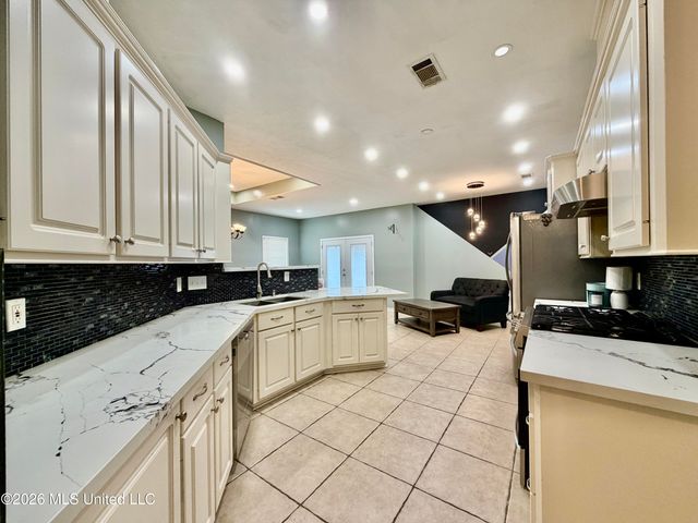 113 Oakleigh Drive, Clinton, MS 39056