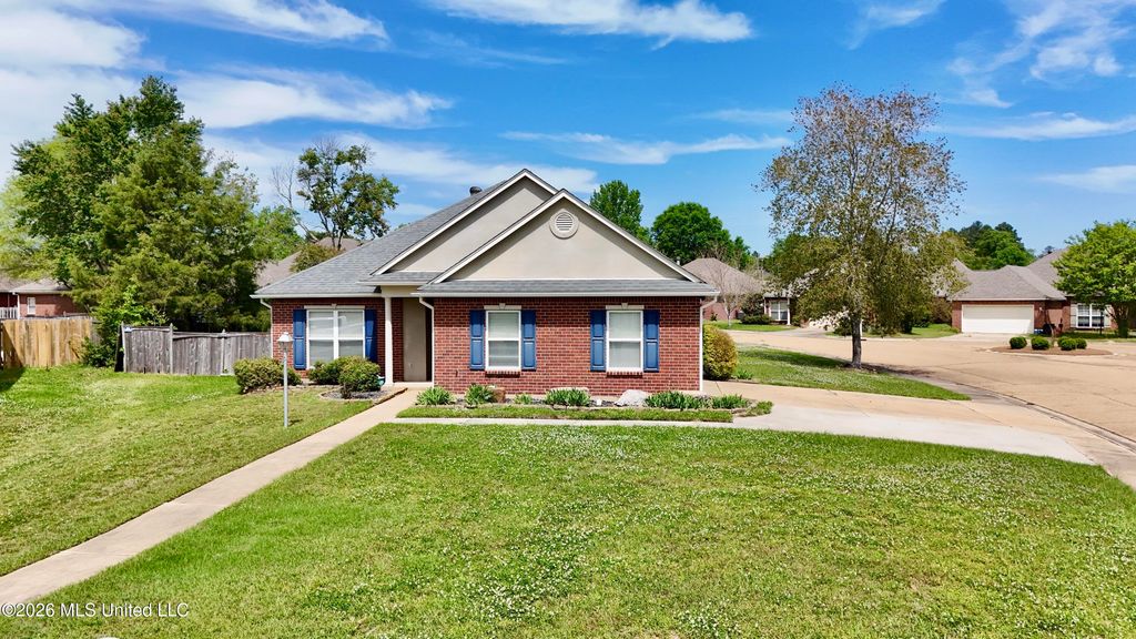 113 Oakleigh Drive, Clinton, MS 39056