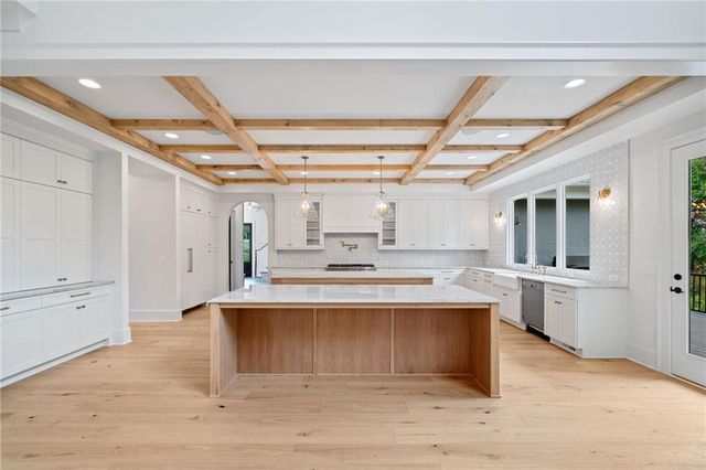 615 Claxton Lane, Milton, GA 30004