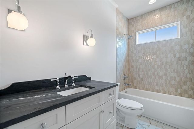 615 Claxton Lane, Milton, GA 30004