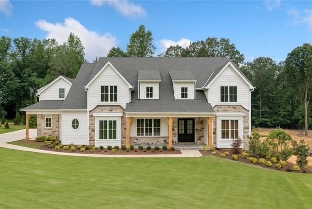 615 Claxton Lane, Milton, GA 30004