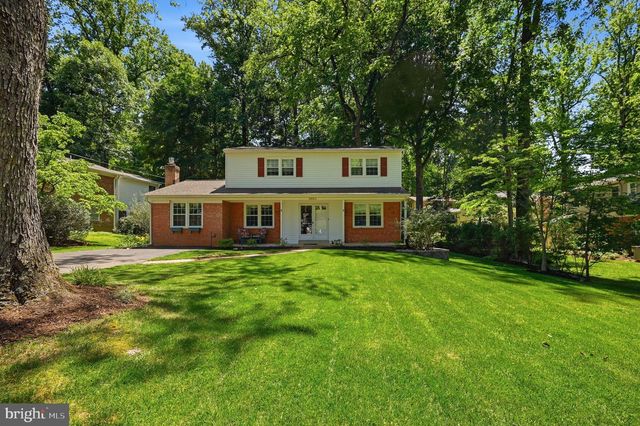 5004 LINETTE LN, Annandale, VA 22003
