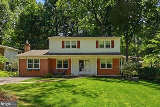 5004 LINETTE LN, Annandale, VA 22003