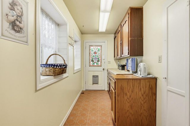 203 Pleasant St, Grass Valley, CA 95945