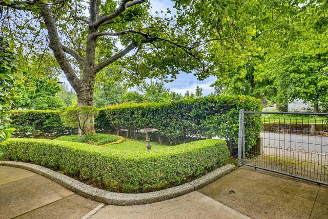 203 Pleasant St, Grass Valley, CA 95945