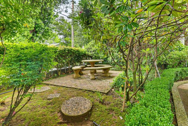 203 Pleasant St, Grass Valley, CA 95945