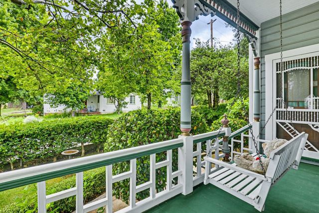 203 Pleasant St, Grass Valley, CA 95945