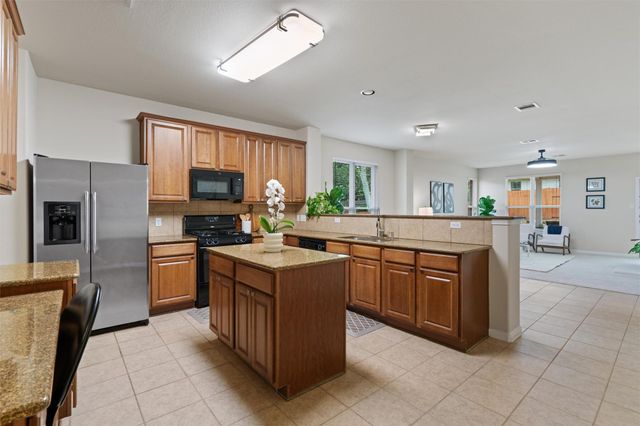 1733 Westmeadow TRL, Round Rock, TX 78665