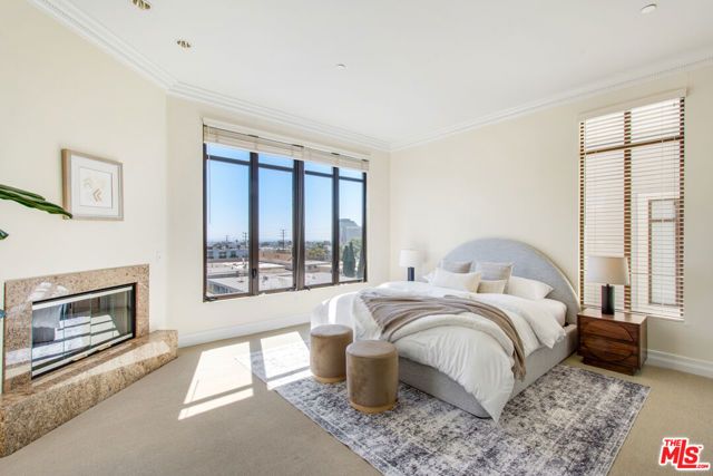 11847 Gorham Avenue 403, Los Angeles, CA 90049