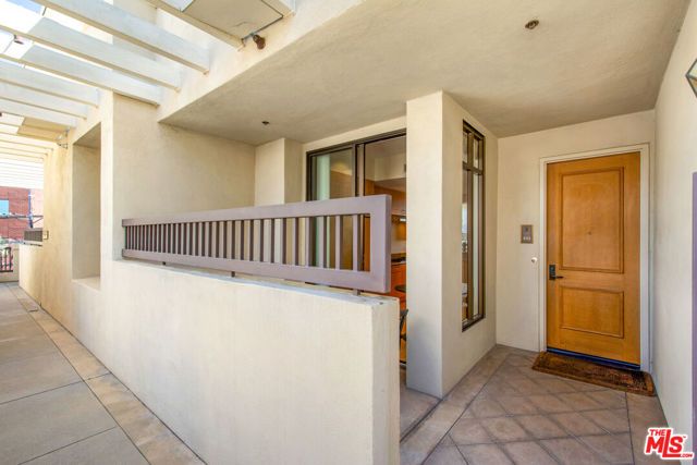 11847 Gorham Avenue 403, Los Angeles, CA 90049