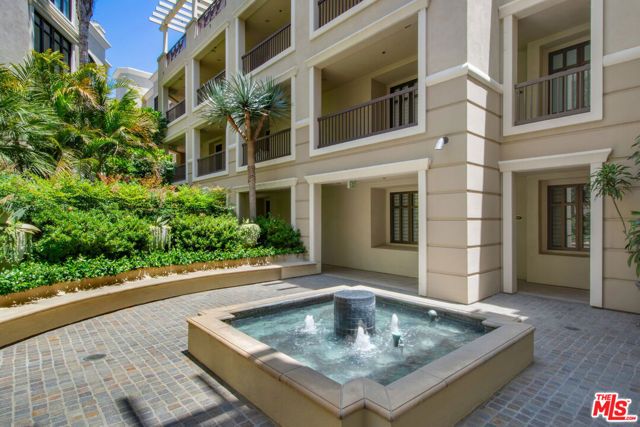 11847 Gorham Avenue 403, Los Angeles, CA 90049