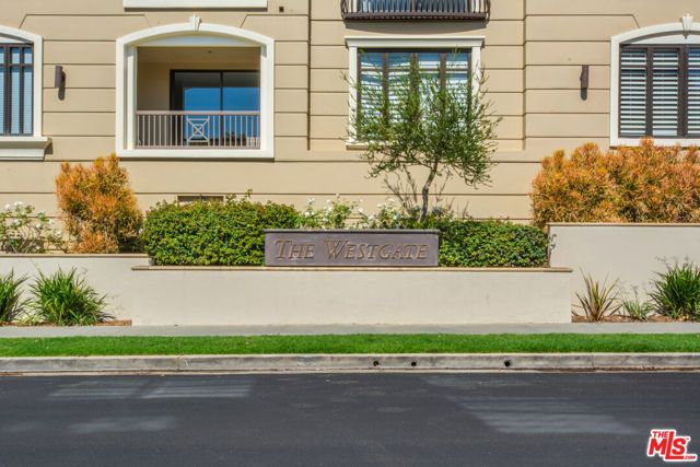 11847 Gorham Avenue 403, Los Angeles, CA 90049