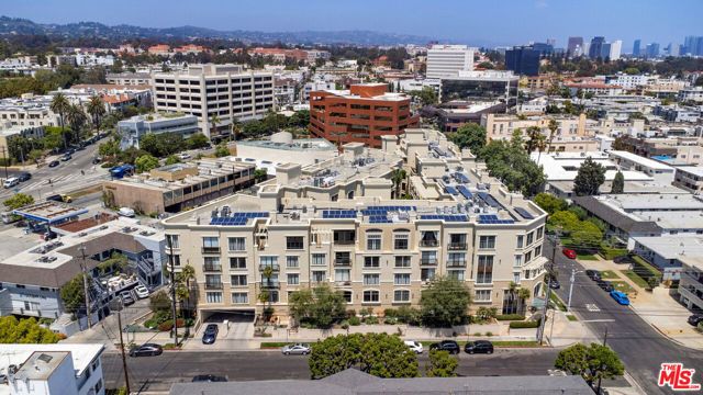 11847 Gorham Avenue 403, Los Angeles, CA 90049