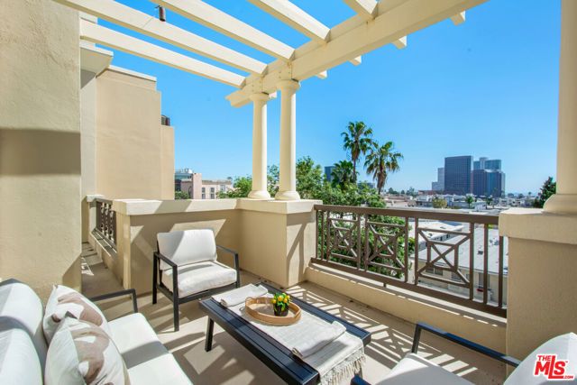 11847 Gorham Avenue 403, Los Angeles, CA 90049