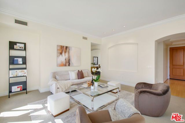 11847 Gorham Avenue 403, Los Angeles, CA 90049