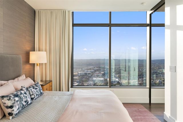 501 West Ave 3304, Austin, TX 78701