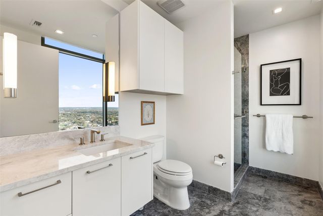 501 West Ave 3304, Austin, TX 78701