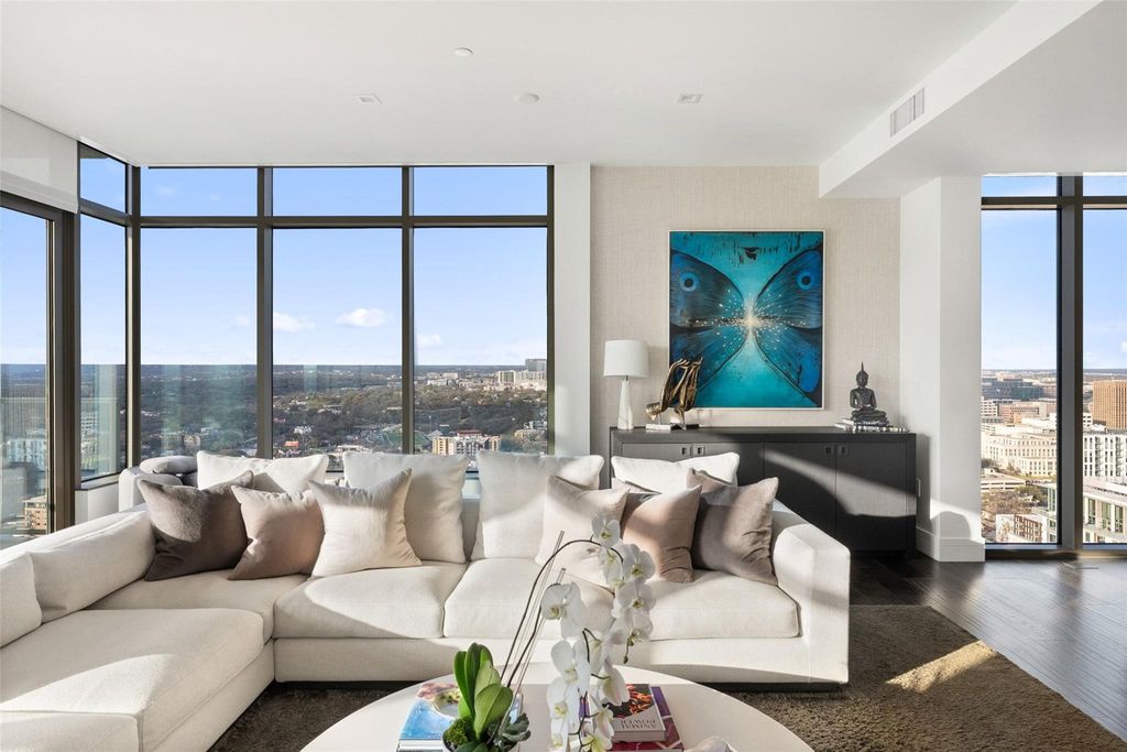 501 West Ave 3304, Austin, TX 78701