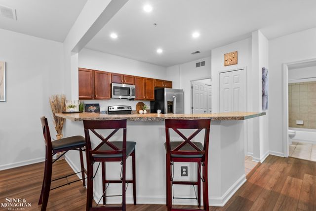 29981 Fox Run Circle, Warren, MI 48092