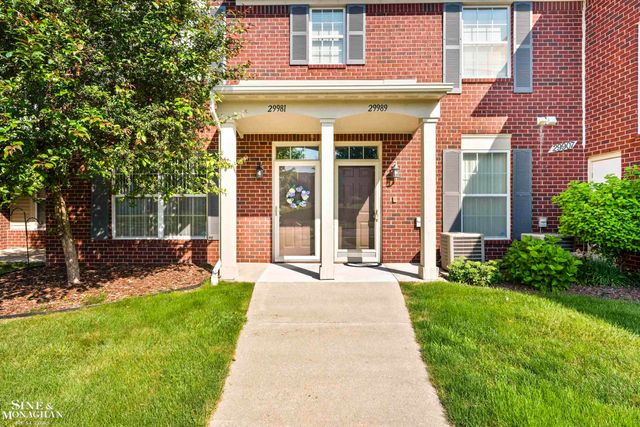 29981 Fox Run Circle, Warren, MI 48092