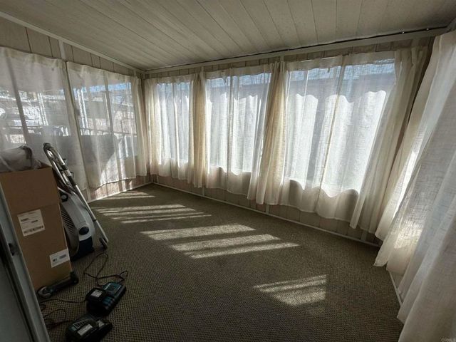 1506 Oak Drive 22, Vista, CA 92084