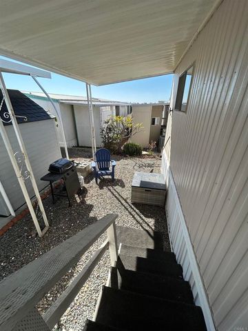 1506 Oak Drive 22, Vista, CA 92084